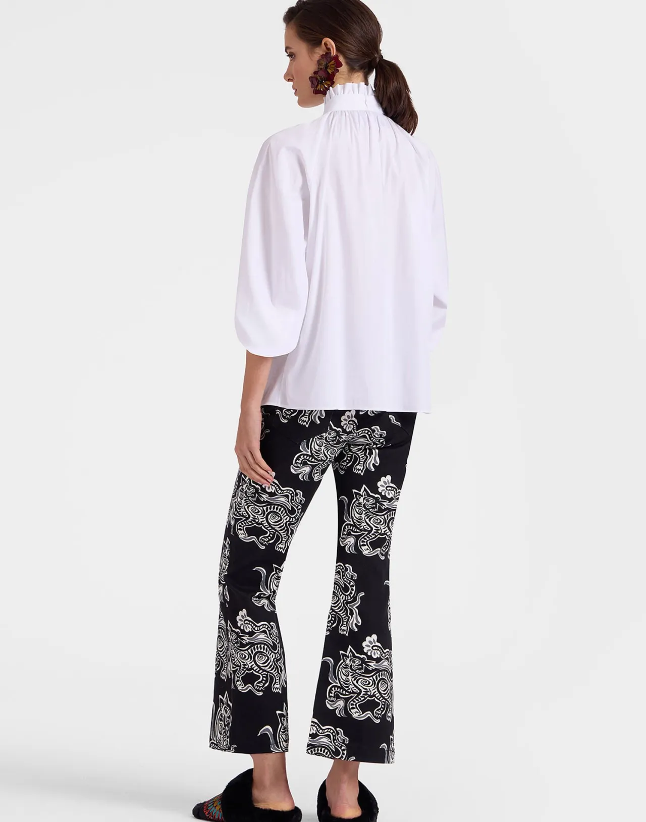 Cheap La DoubleJ The Cropped Flare JeanCrazy Tigers Black & White in Cotton Drill